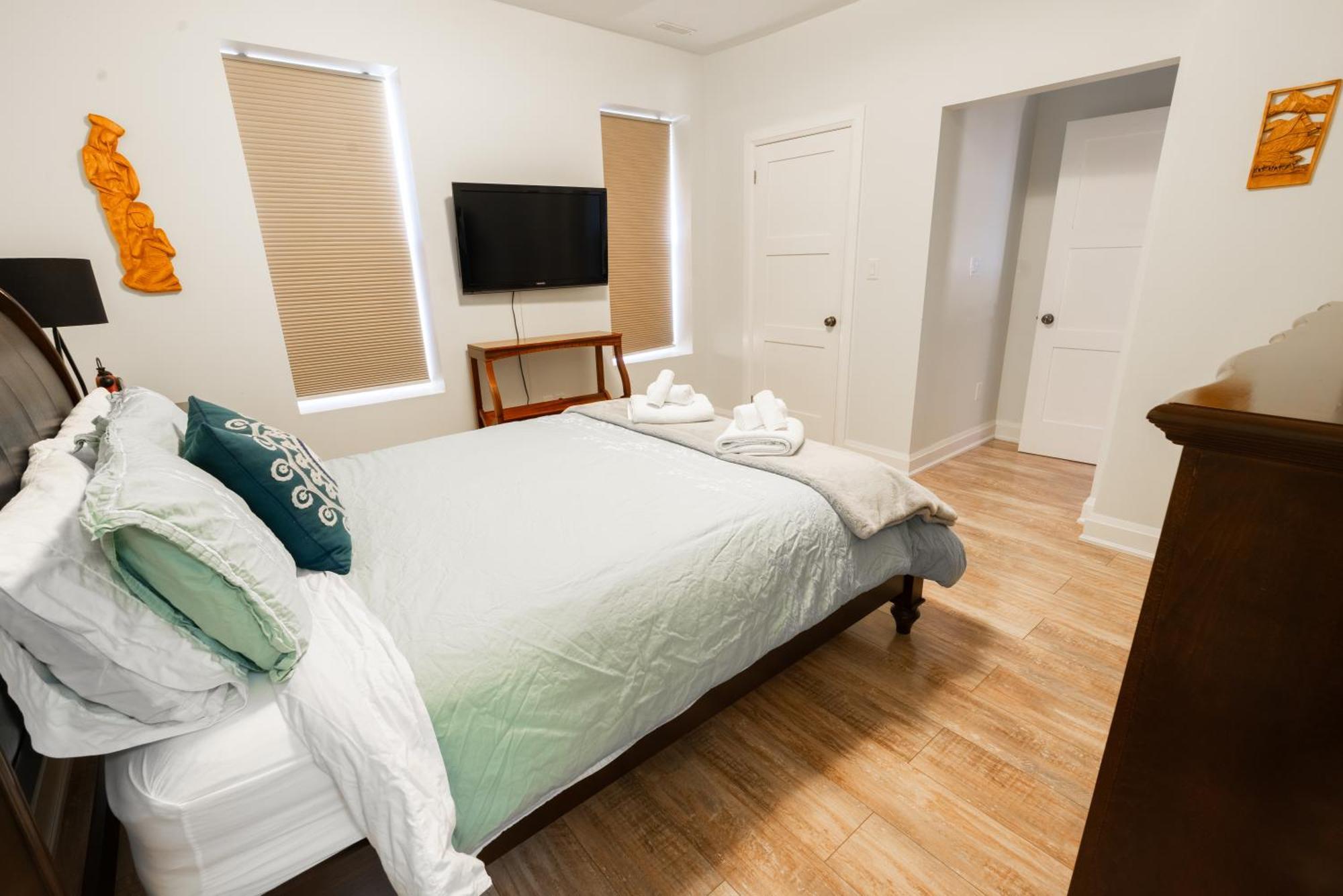 Spacious 3 Bedroom Apartment In Heart Of Niagara Thorold Dış mekan fotoğraf